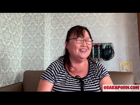 ❤️ Mama japoneză grasă își arată sânii uriași și se bucură de o jucărie sexuală. O mamă asiatică de 51 de ani vorbește despre experiența ei sexuală. Yukiko 1 OSAKAPORN milf grasă. ☑ at ro.super-vip.top ❌